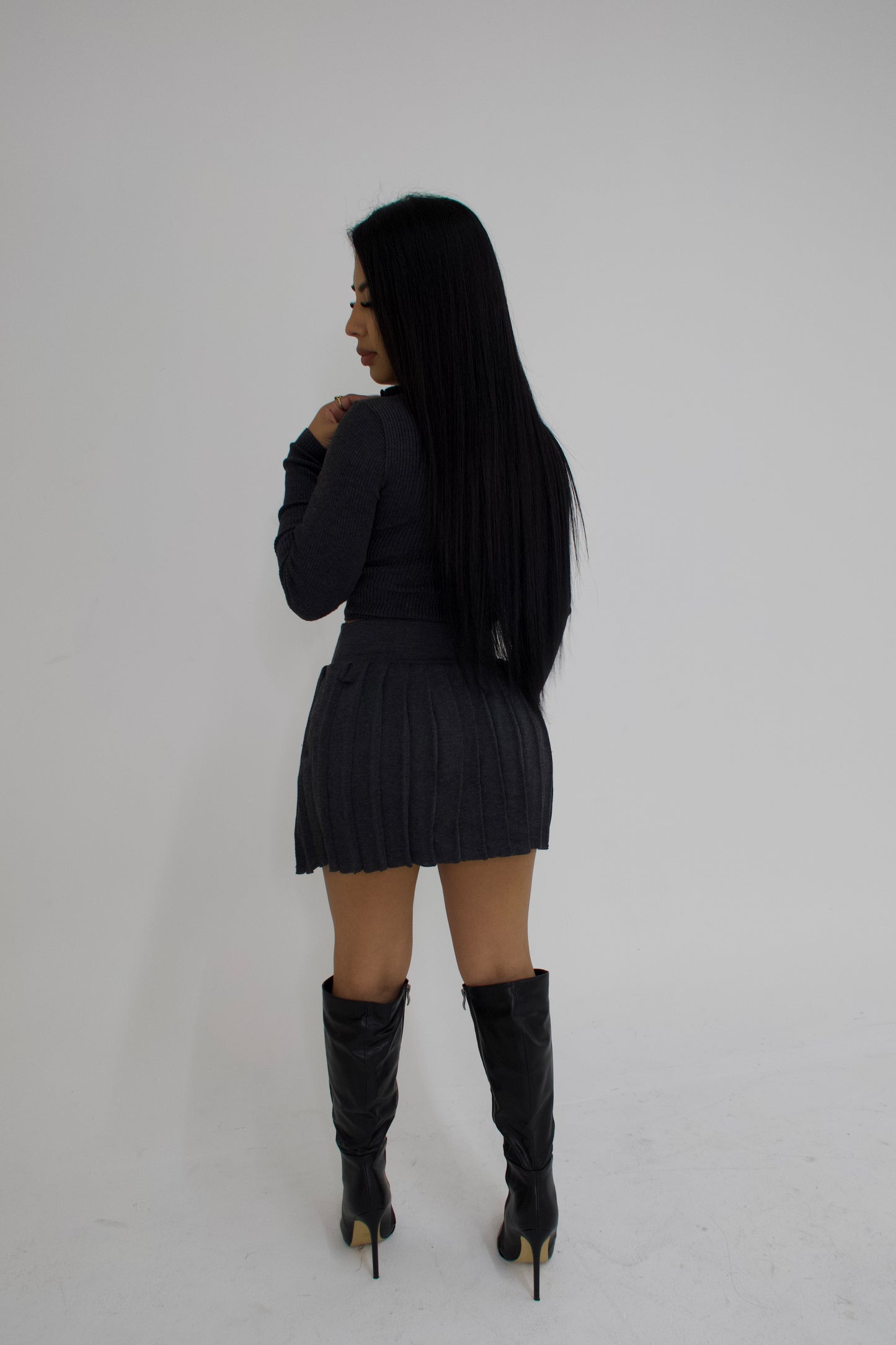 Neck zip up skirt set (grey)